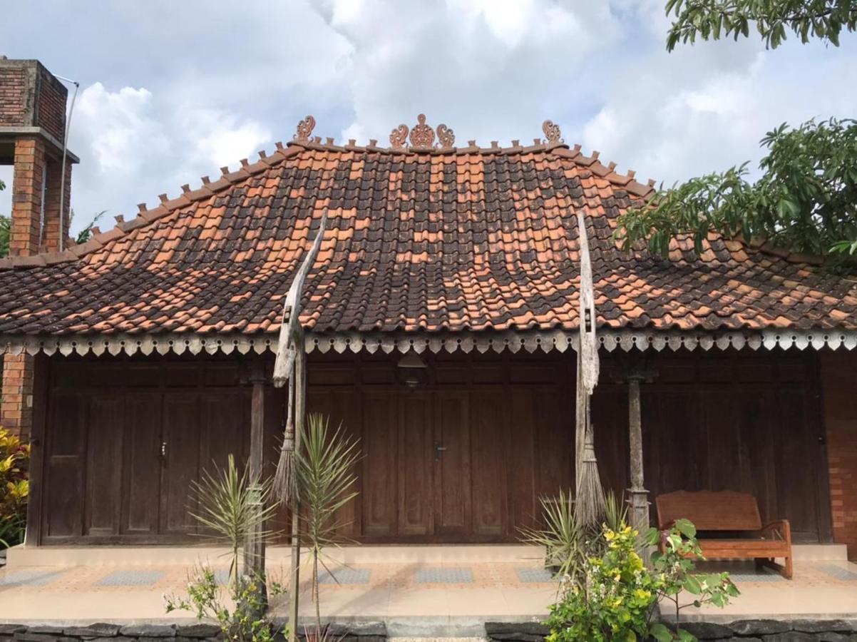 Legiyem Homestay Джокякарта Екстериор снимка