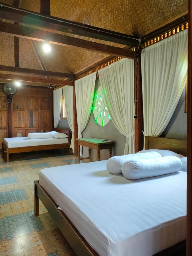 Legiyem Homestay Джокякарта Екстериор снимка