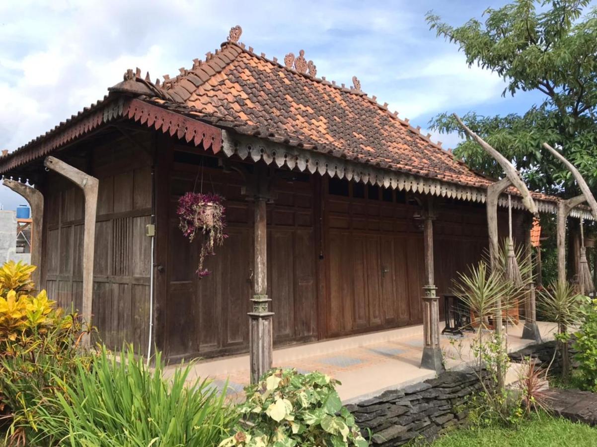 Legiyem Homestay Джокякарта Екстериор снимка